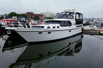 1998 Explorer Classic 44