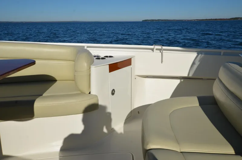 Patriot Yacht Photos Pics Forward Amenity