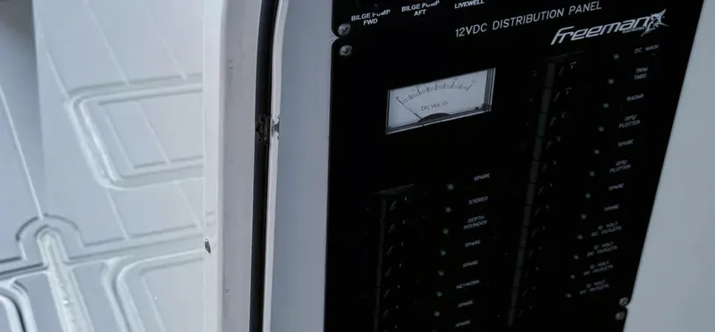  Yacht Photos Pics 12VDC distribution panel on 2019 Freeman 42 LR boat.