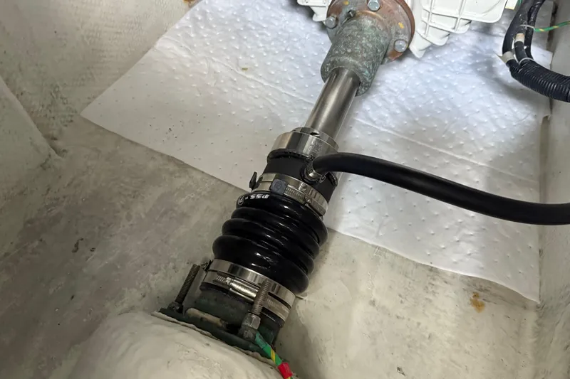 Touchdown Yacht Photos Pics Bayliner 3988 Command Bridge Motoryacht 2000 engine shaft with protective boot and clamps.