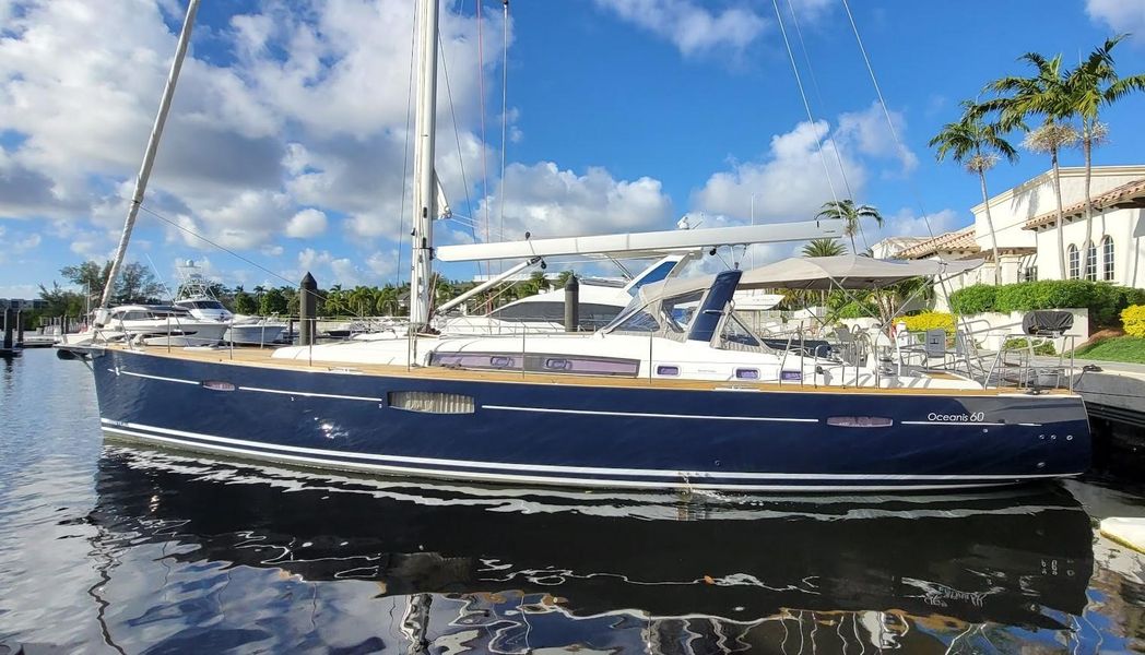 2016 Beneteau Oceanis 60