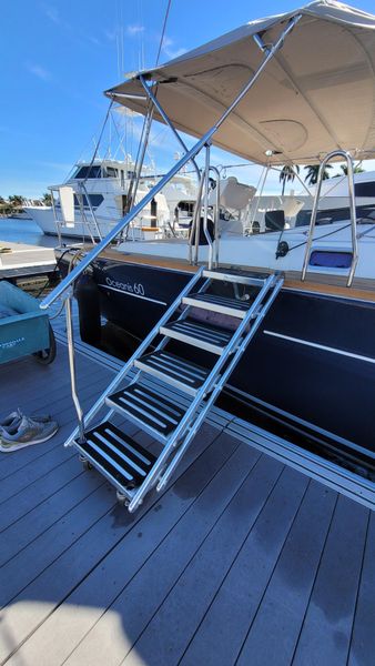 2016 Beneteau Oceanis 60