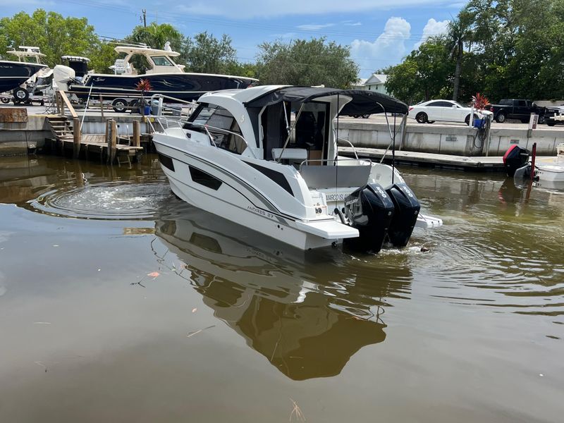 2020 Beneteau Antares 9 OB