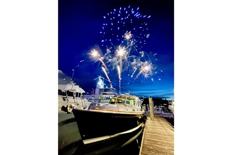 Sea Song Yacht Photos Pics 4th of July 1