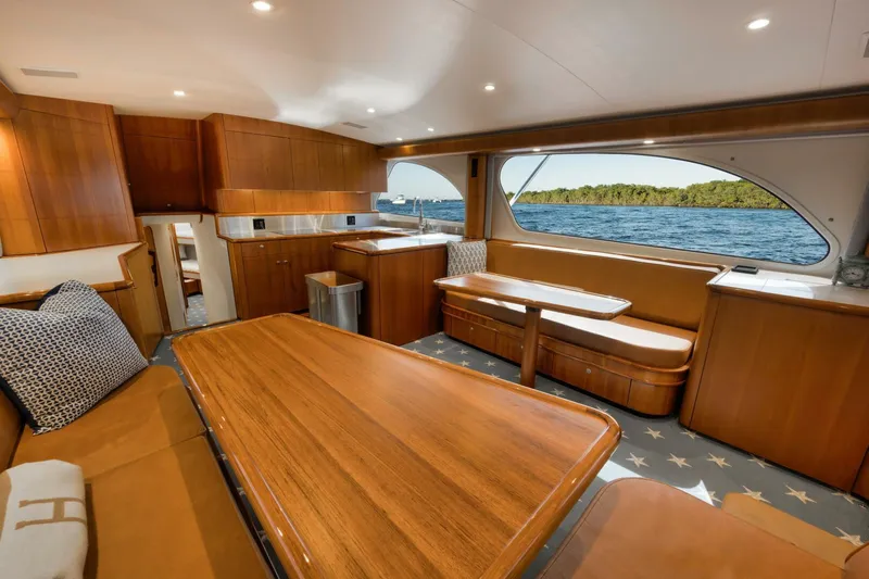 Sun Times Yacht Photos Pics 