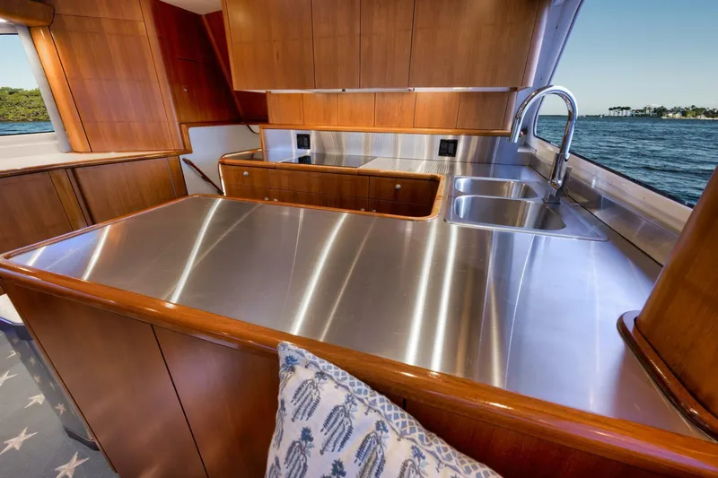 Sun Times Yacht Photos Pics 