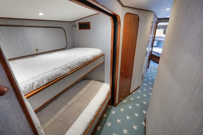 Sun Times Yacht Photos Pics 