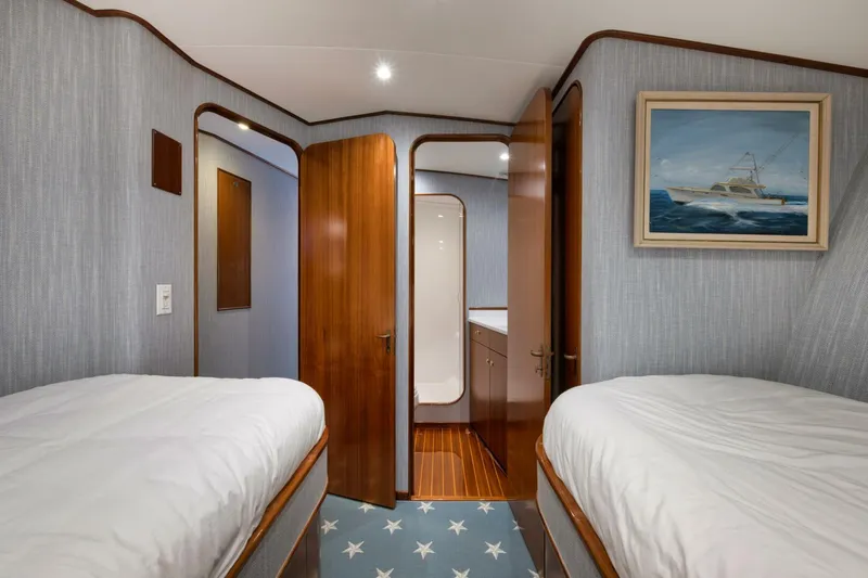 Sun Times Yacht Photos Pics 