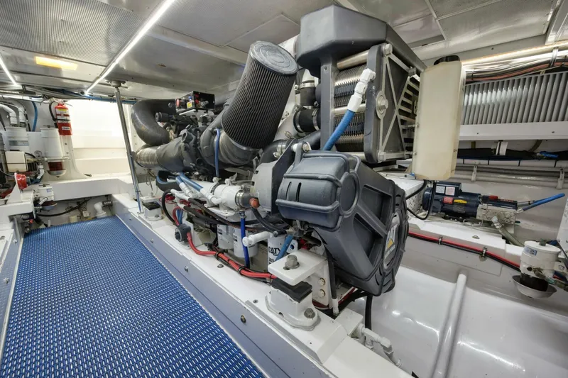 Sun Times Yacht Photos Pics 