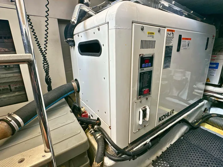 Andiamo Yacht Photos Pics 