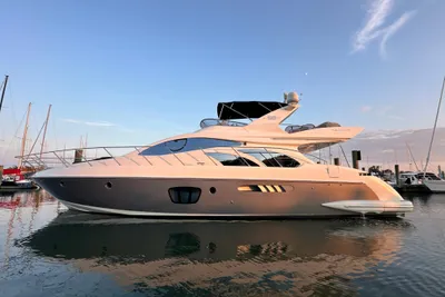 Azimut 55E