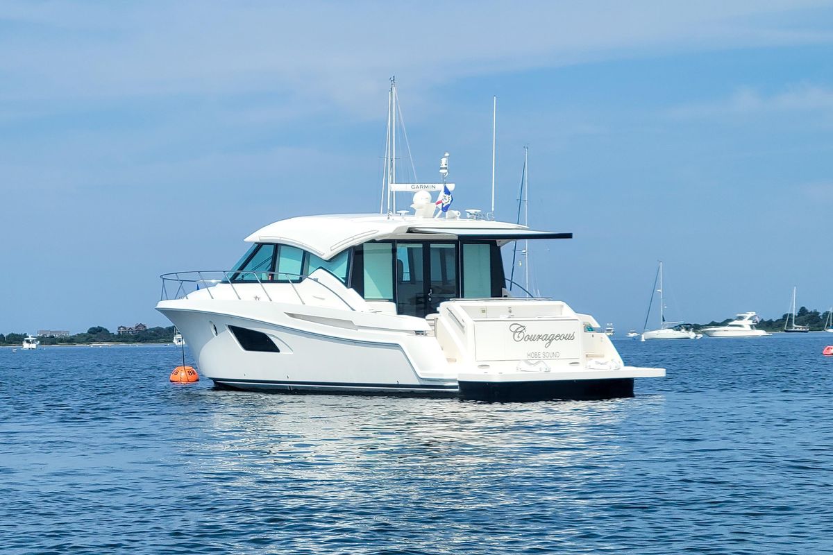 2020 Tiara Yachts 54 