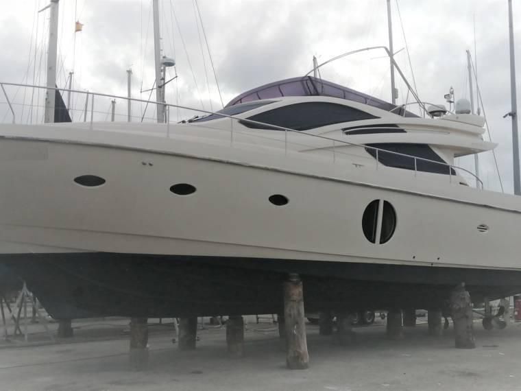 2007 Rodman 54 