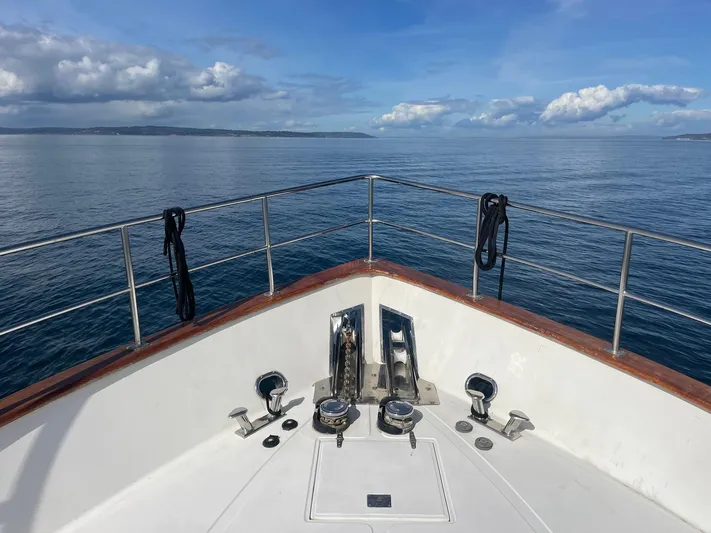 Sojourner Yacht Photos Pics Bow view of 2002 Transpacific Marine EAGLE 53 yacht on calm sea.