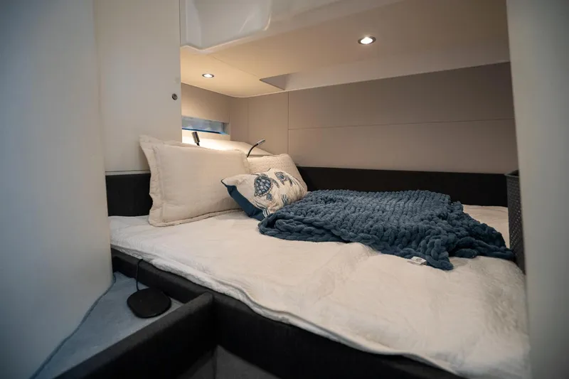 Downforce Yacht Photos Pics 