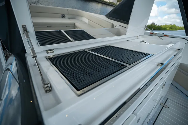 Downforce Yacht Photos Pics 