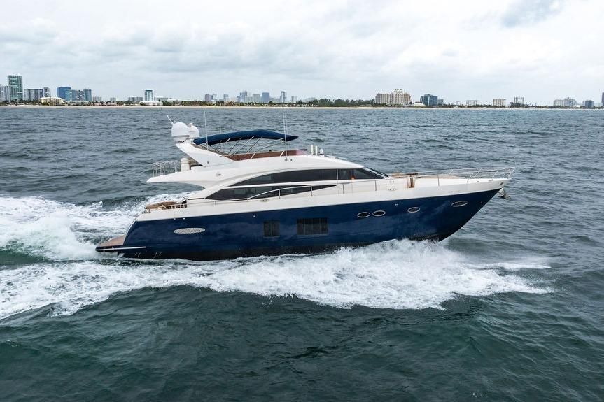 2012 Princess 72 