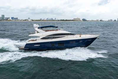 Yacht