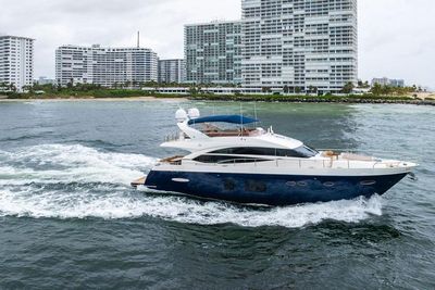 Yacht