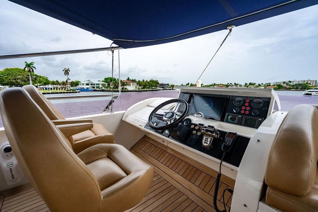 2012 Princess 72 