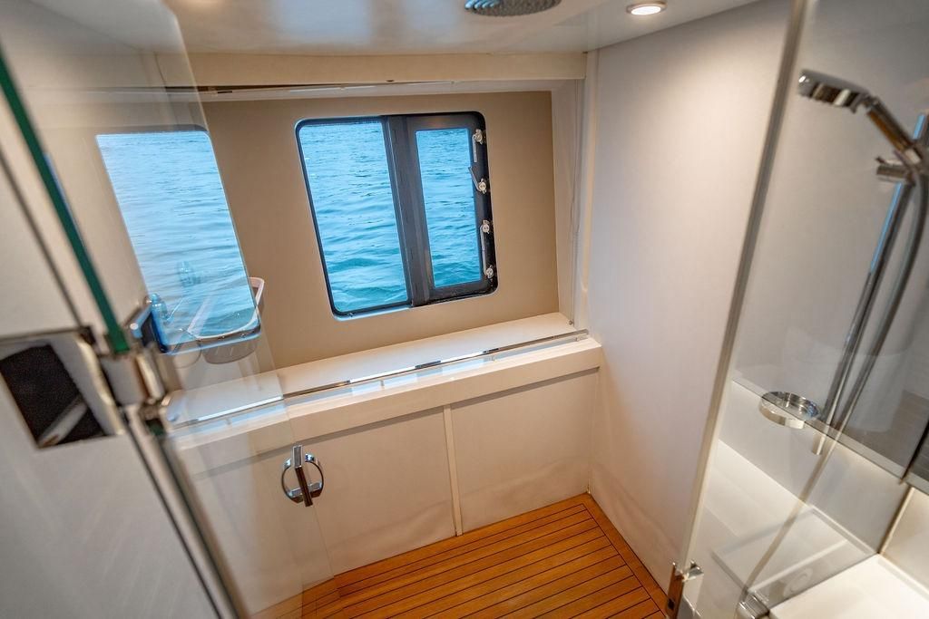 2012 Princess 72 