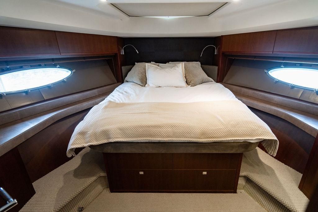 2012 Princess 72 