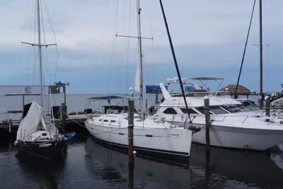 Beneteau Oceanis Clipper 373