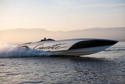 Yacht