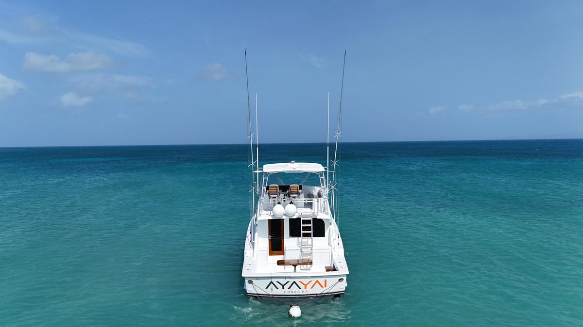 2005 Hatteras 50 