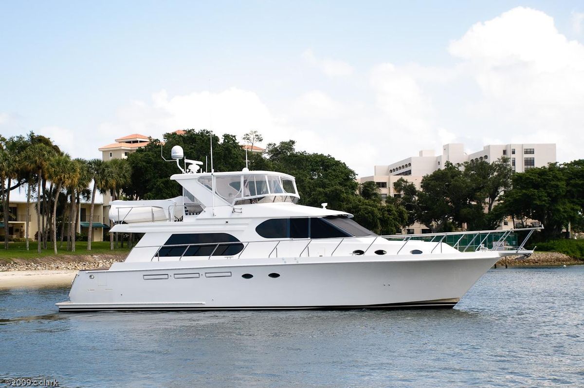 2005 Ocean Alexander 58 