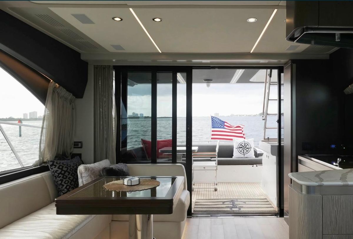 2021 Azimut 59 