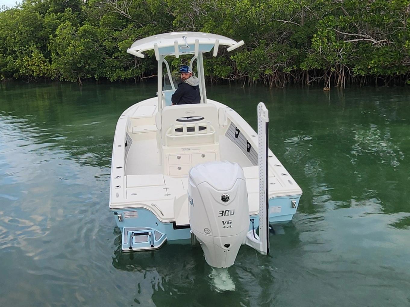 2024 Pathfinder 2500 Hybrid Center Console for sale YachtWorld