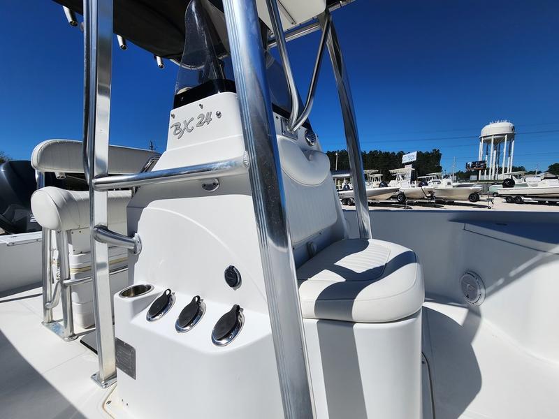 2010 Sea Hunt BX 24 BR Center Console for sale - YachtWorld