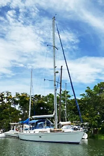 Vesta Yacht Photos Pics 