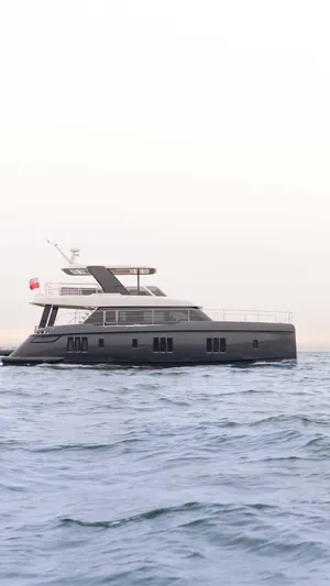 Saraya Yacht Photos Pics 