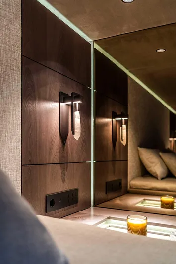 Saraya Yacht Photos Pics 