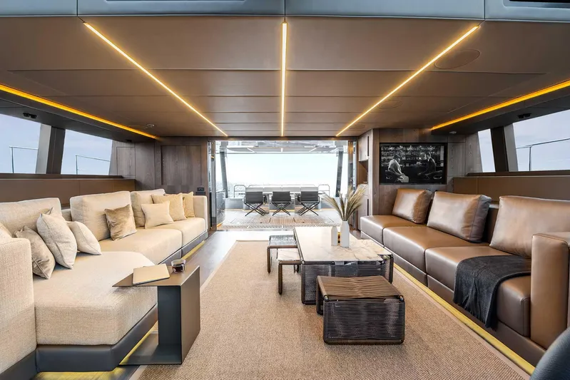 Saraya Yacht Photos Pics 