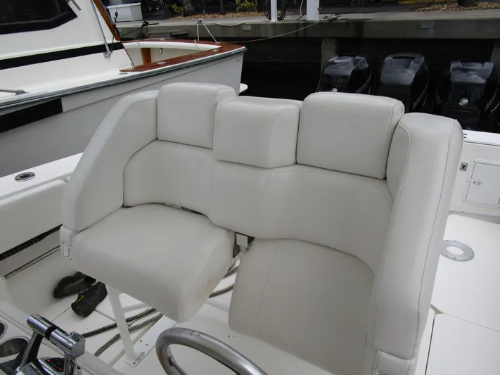  Yacht Photos Pics Seating area of a 2007 Fountain 38 Tournament Edition boat.