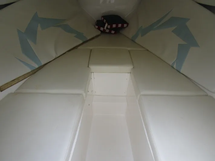  Yacht Photos Pics Interior of a 2007 Fountain 38 Tournament Edition boat.