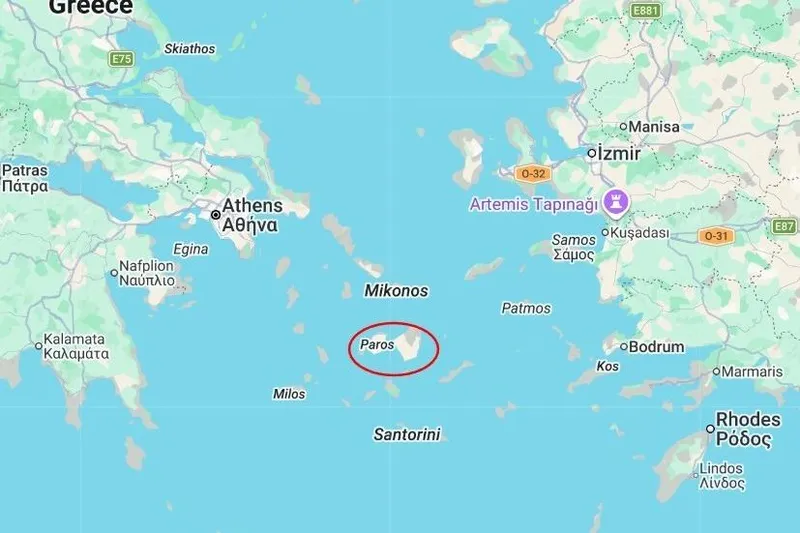 Milos Dream Yacht Photos Pics Map highlighting Paros, Greece, near Athens and Mikonos, ideal for Beneteau Oceanis 50 sailing.