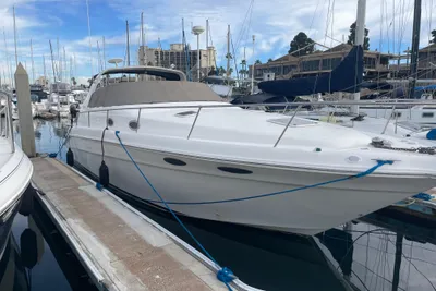 Sea Ray 330 Sundancer