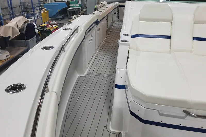  Yacht Photos Pics 2024 Formula 387 Center Console Fish boat interior with sleek seating and modern design.