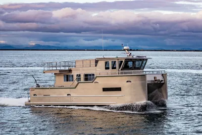 Aluminum Cruiser 42' Aluminum Trawler