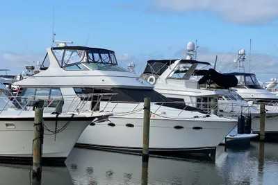 Carver 530 Voyager Pilothouse