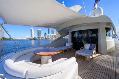 Yacht
