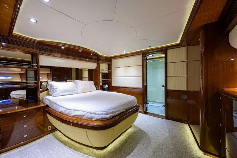 Virginia Sea Yacht Photos Pics Luxurious cabin interior of 2005 McMullen & Wing Custom Express Sport Cruiser yacht.