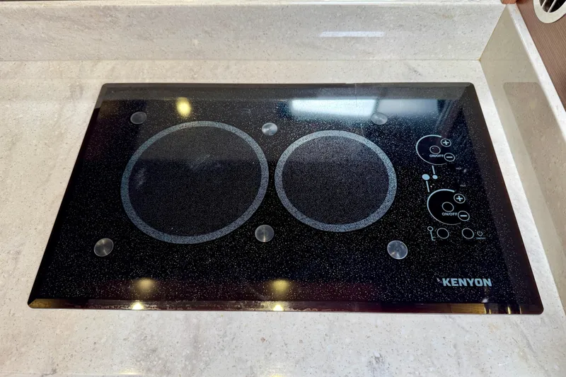 Floor It Yacht Photos Pics Kenyon electric cooktop on 2014 Sea Ray 510 Sundancer yacht kitchen counter.