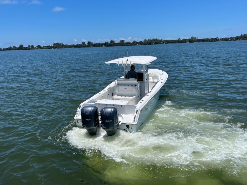 2018 Sea Hunt 30 Gamefish