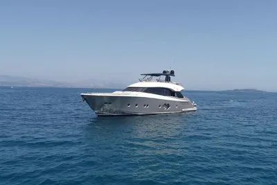 2019 Monte Carlo Yachts MCY 76