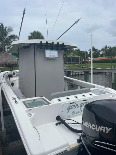 Dealer Demo Yacht Photos Pics Sea Pro 320 DLX Dealer Demo- Profile